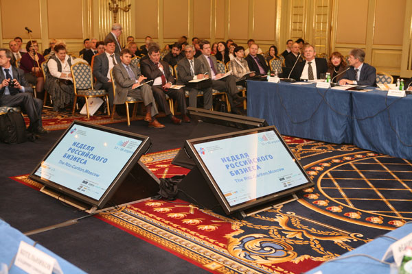 14 апреля 2010 года  руководители НП "Центр по Сертификации "РЕСПЕКТ" приняли участие в заседании круглого стола на тему «Реформа технического регулирования – создание единой системы аккредитации России».